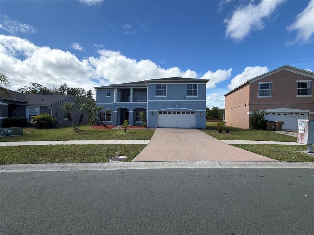 Jasmine Trace Dr, Kissimmee, FL 34758