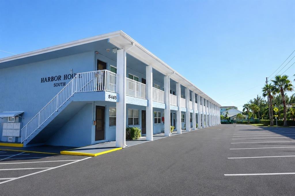 W Gulf Blvd, Treasure Island, FL 33706
