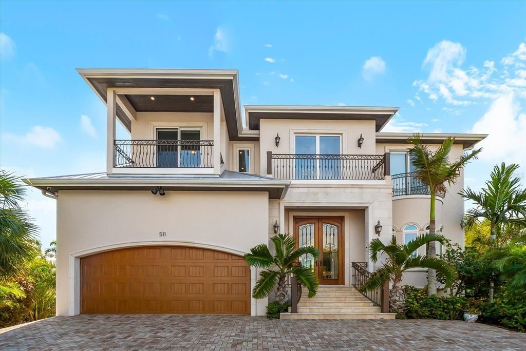 Bayview Dr, Holmes Beach, FL 34217