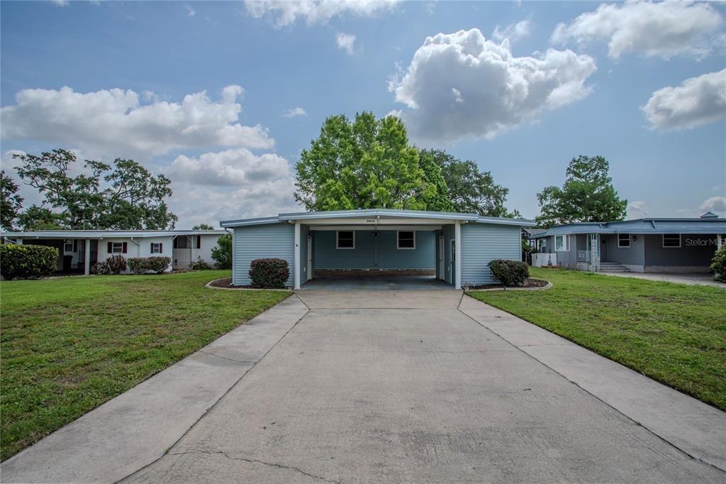 Island Dr, Leesburg, FL 34788