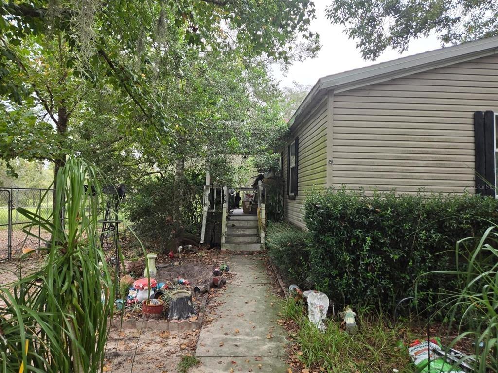 N Ewok Pt, Dunnellon, FL 34433