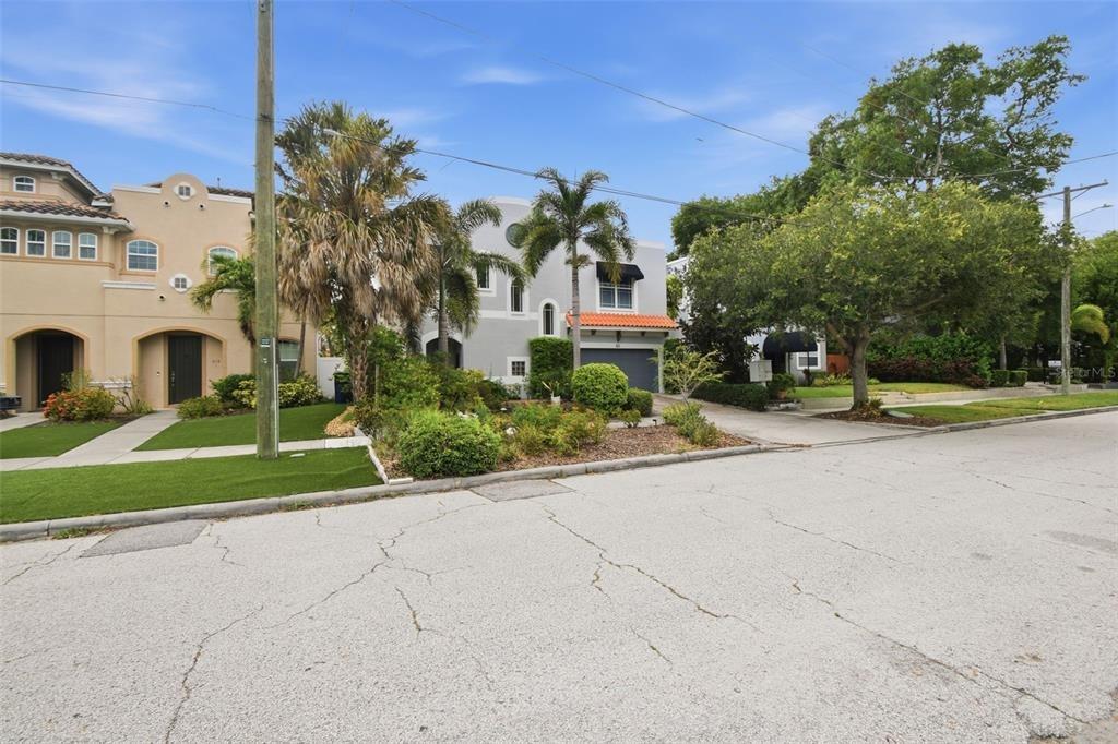 S Westland Ave, Tampa, FL 33606