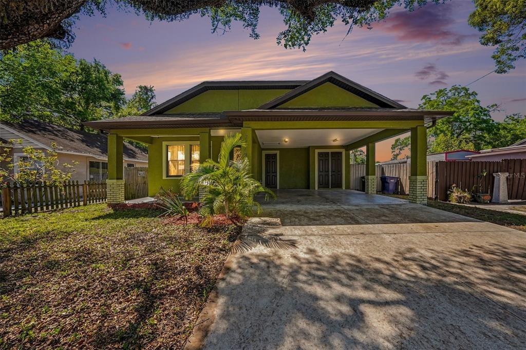 N Taliaferro Ave, Tampa, FL 33604