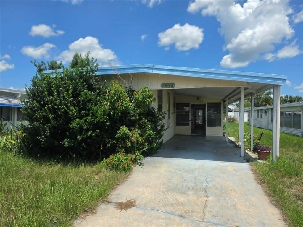 Highland Ave, Tavares, FL 32778