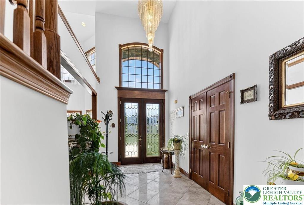 Harvest Pl, Schnecksville, PA 18078