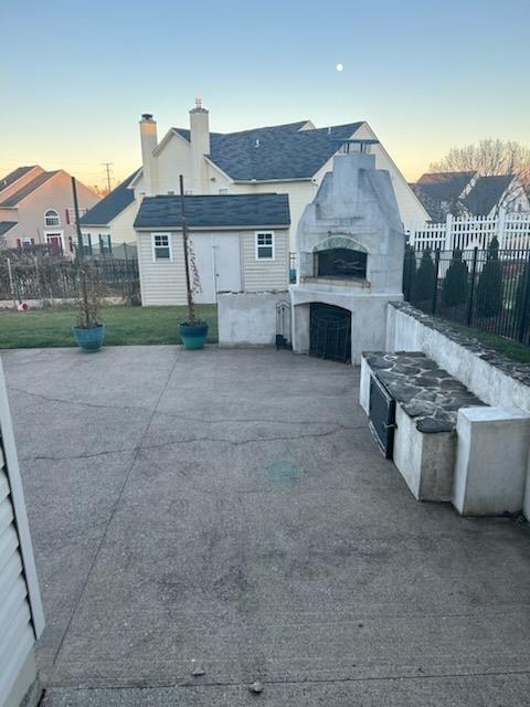 Rolling Meadow Dr, Macungie, PA 18062