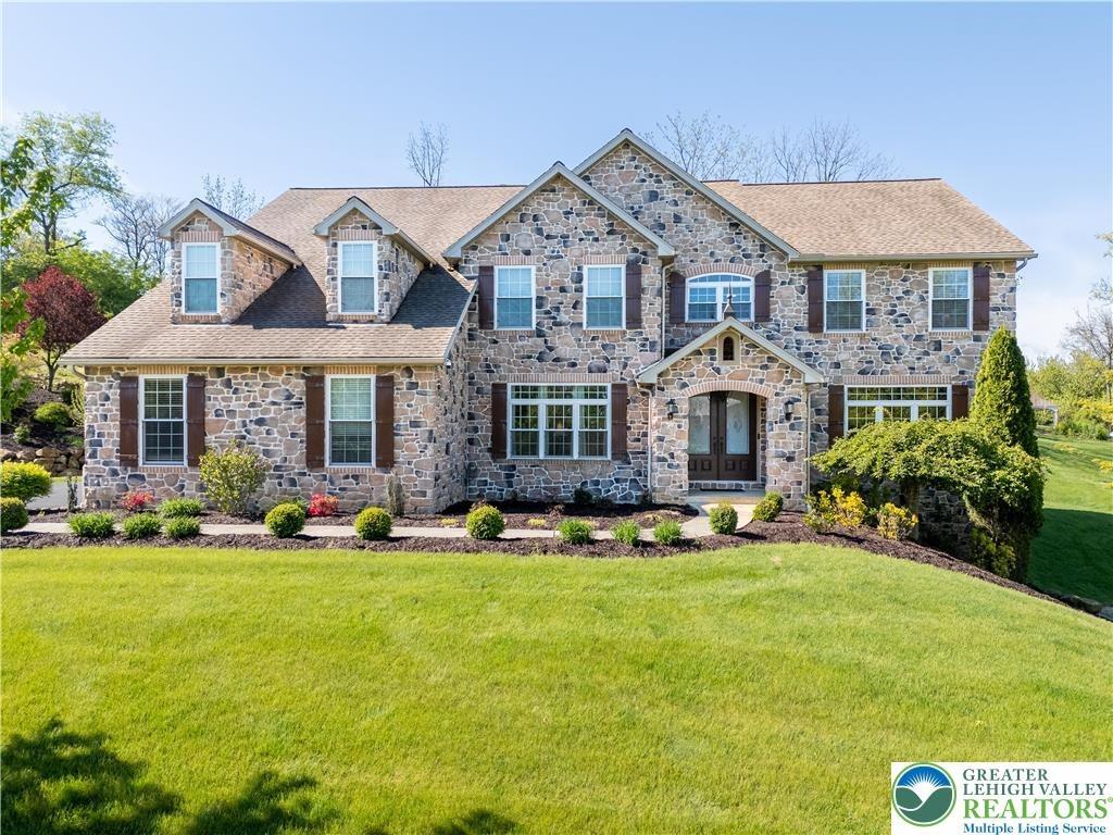 Augusta Ln, Fleetwood, PA 19522