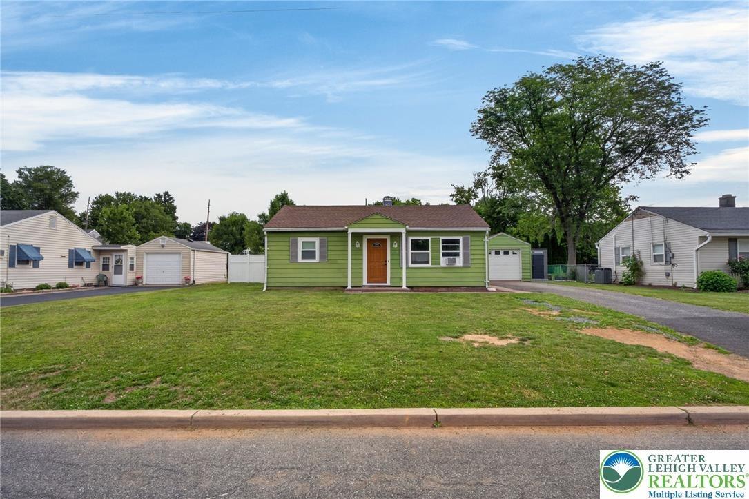 Stelko Ave, Phillipsburg, NJ 08865
