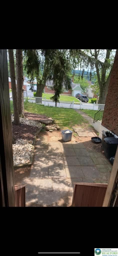 W Emaus Ave, Allentown, PA 18103