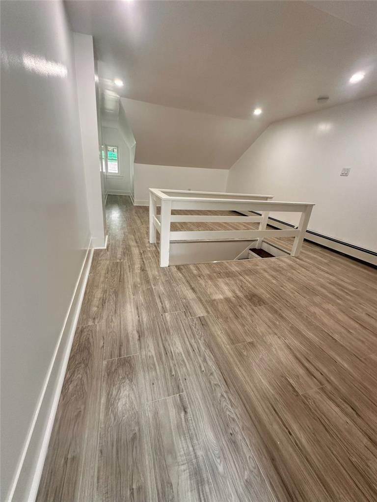 S Locust St, Mount Carmel, PA 17851