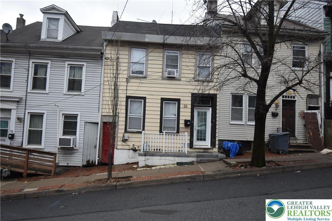 S 7th St, Easton, PA 18042