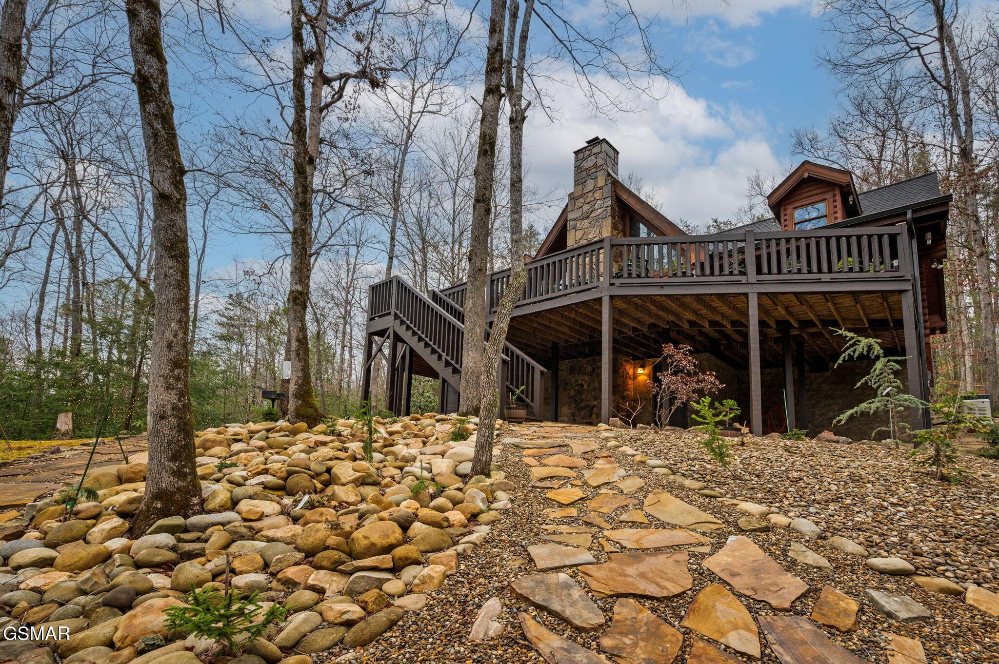 Waters End Rd, Walland, TN 37886
