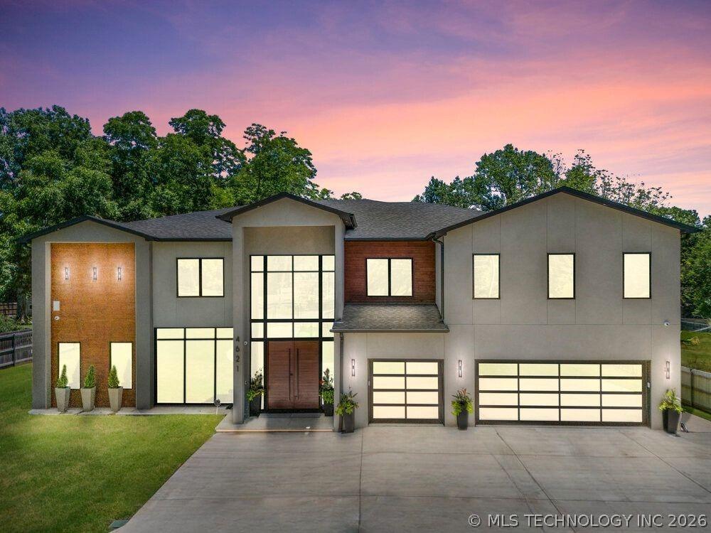 S Columbia Pl, Tulsa, OK 74105