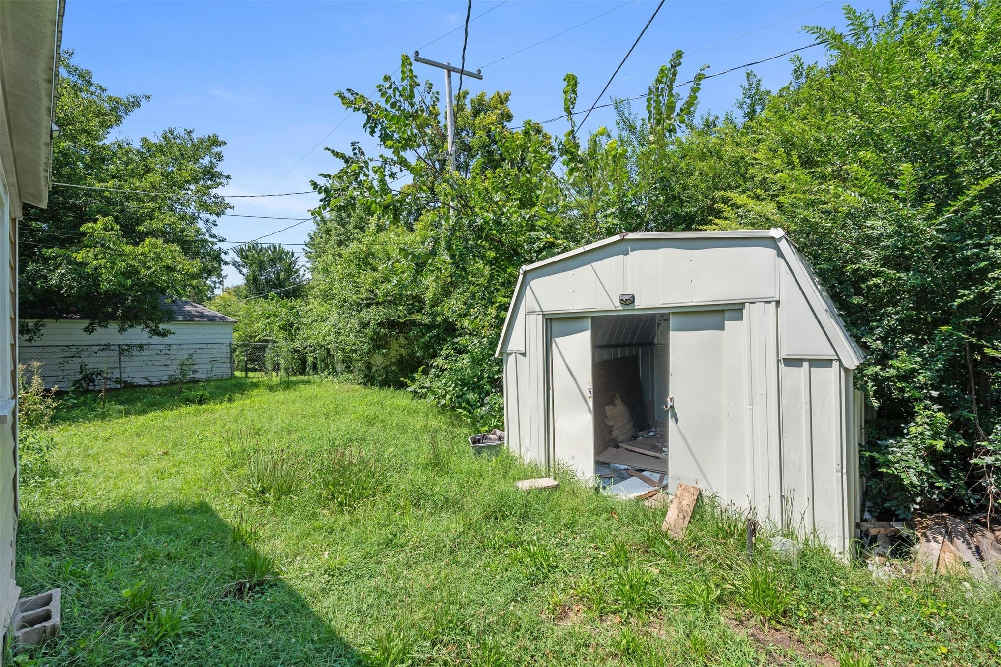 N Santa Fe Ave, Bartlesville, OK 74003