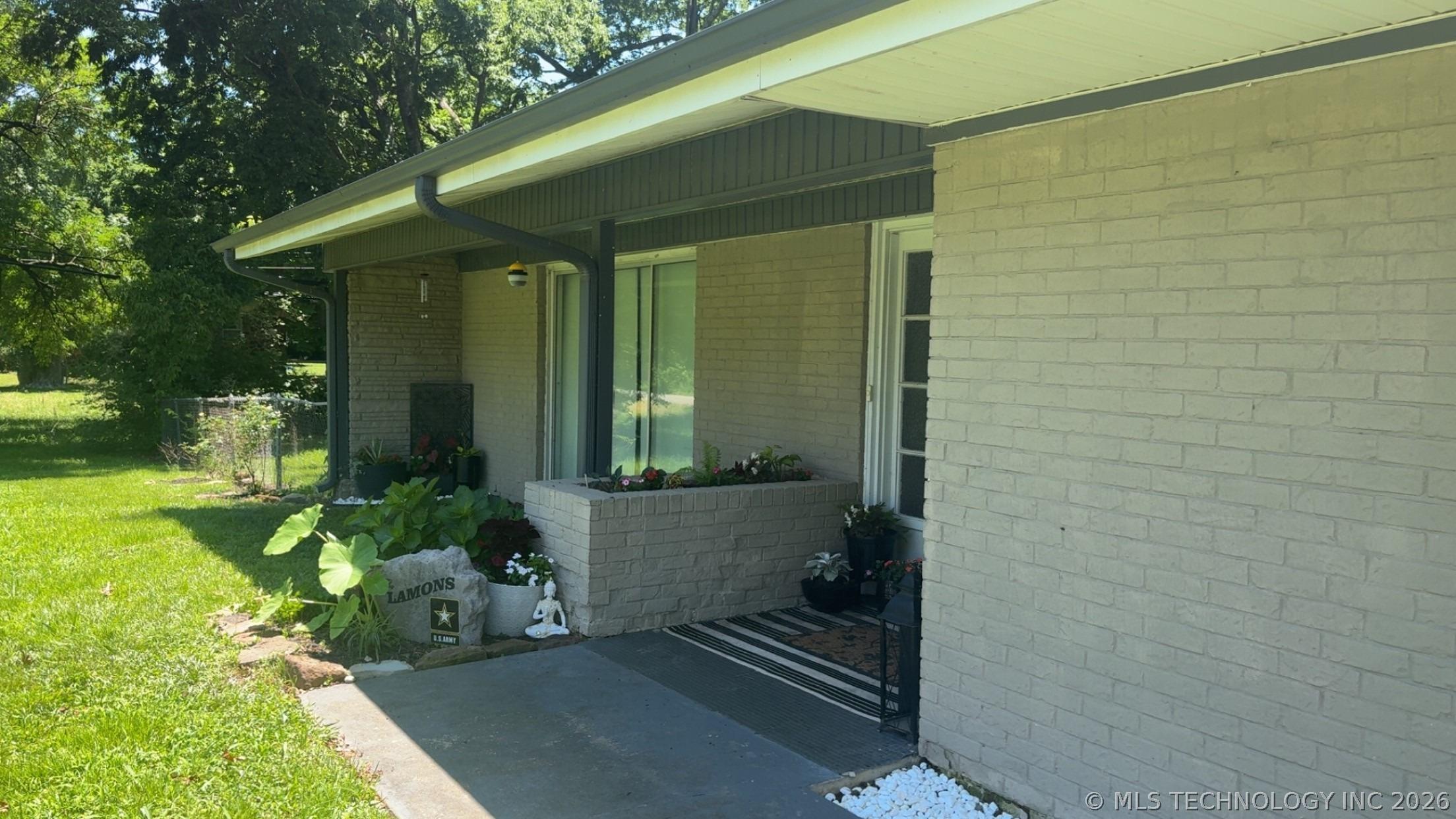 Se 3rd St, Wagoner, OK 74467