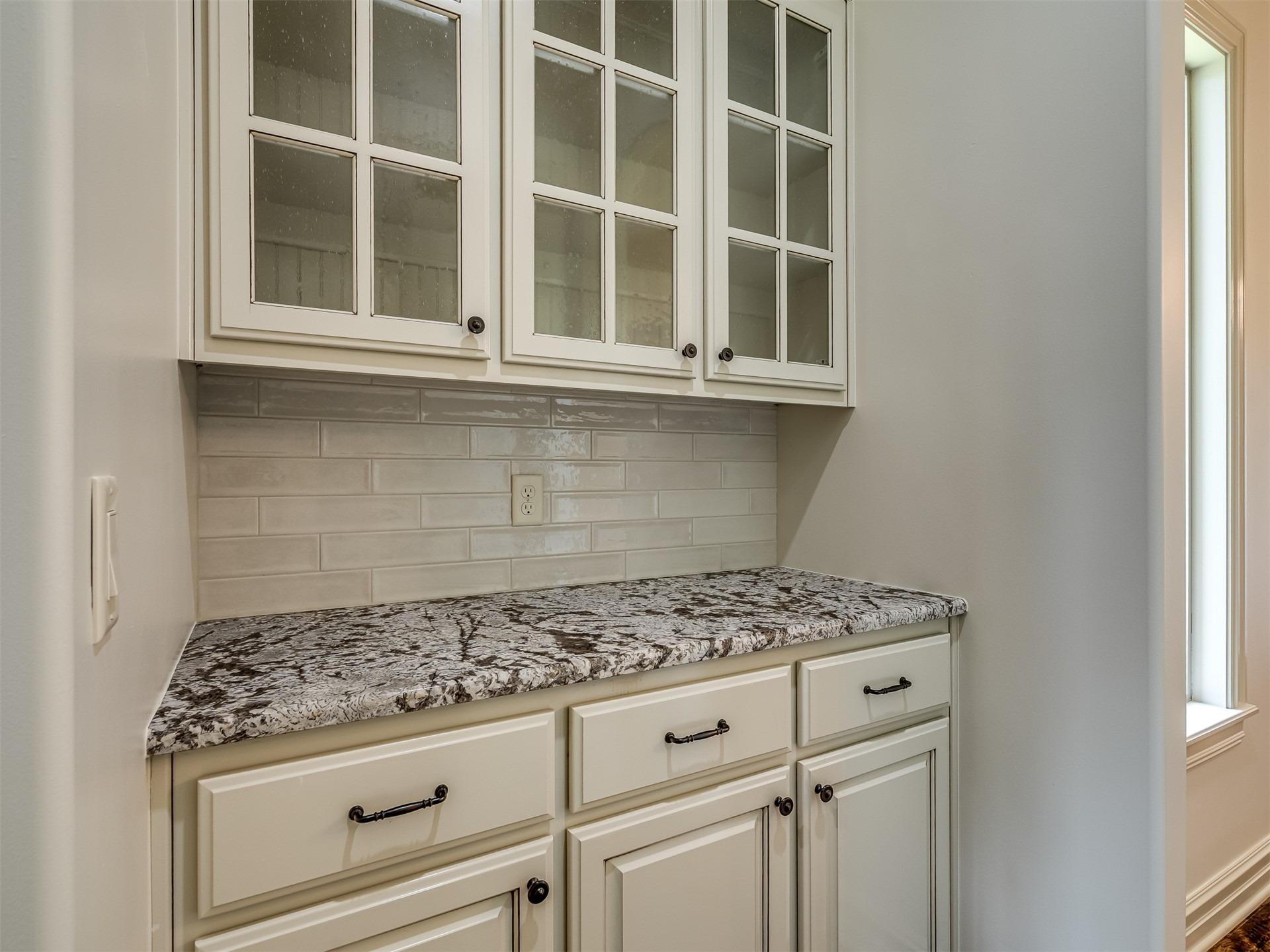 E 110th Pl, Tulsa, OK 74137