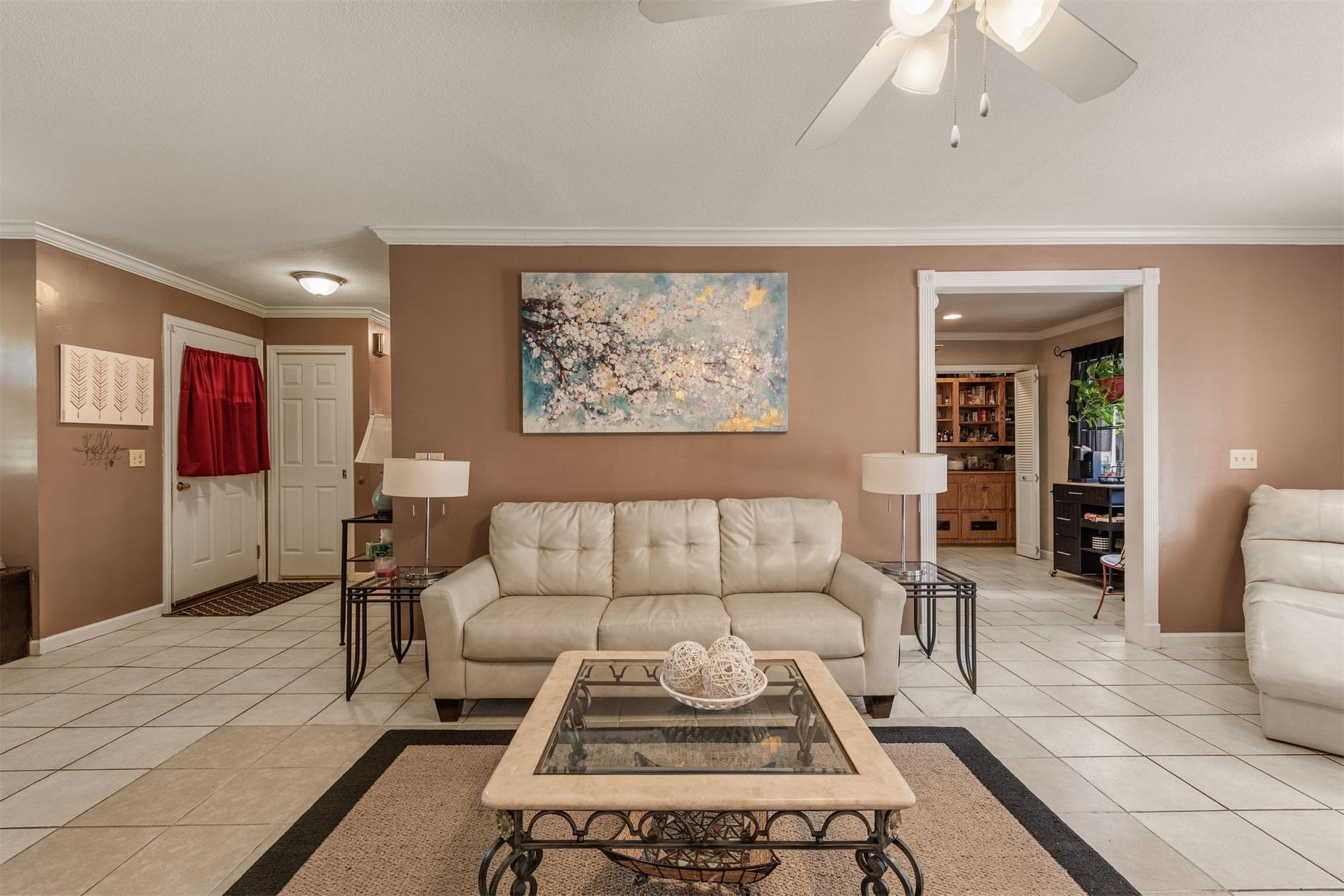 W Independence St, Tulsa, OK 74127