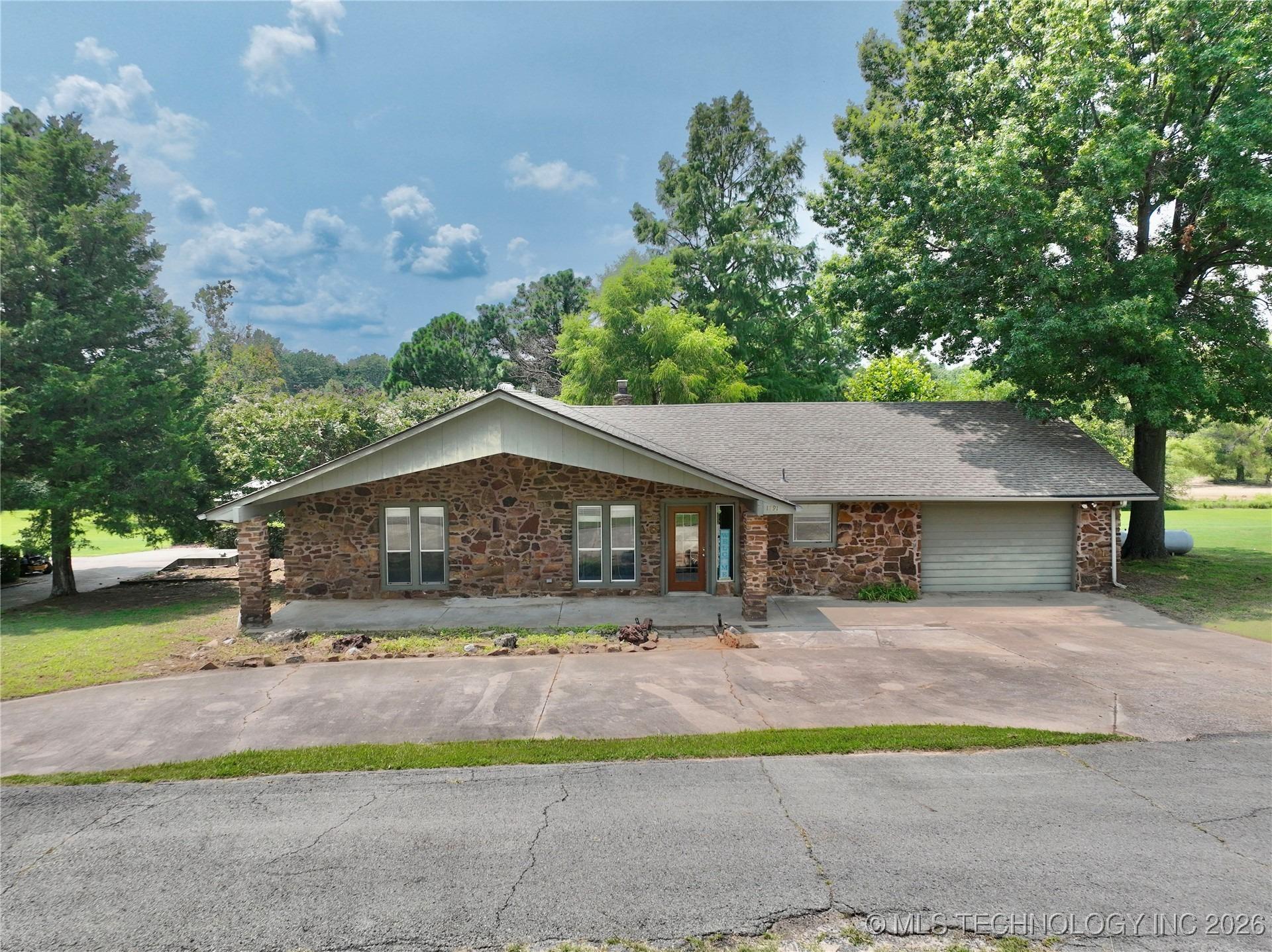 W Mcgill Cir, Eufaula, OK 74432