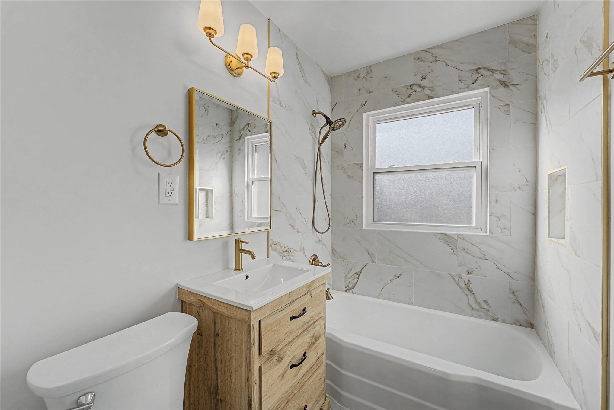 S Boston Pl, Tulsa, OK 74105