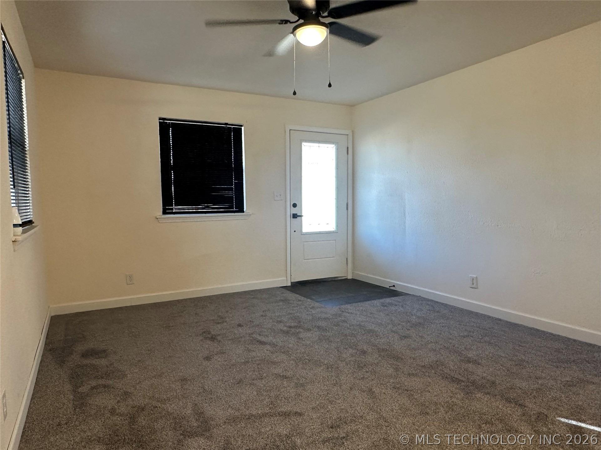 E 3rd St, Okmulgee, OK 74447