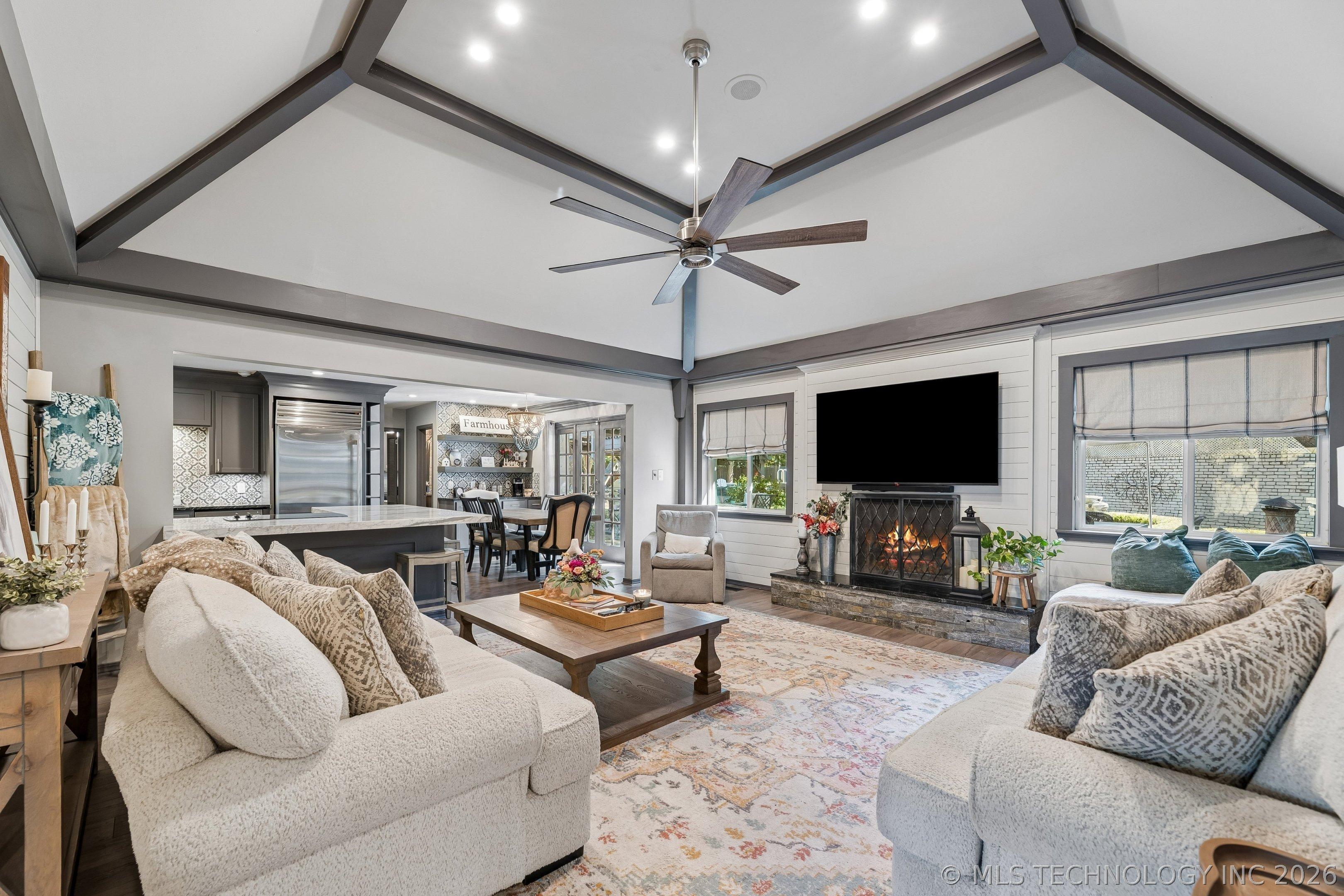 S Knoxville Pl, Tulsa, OK 74136
