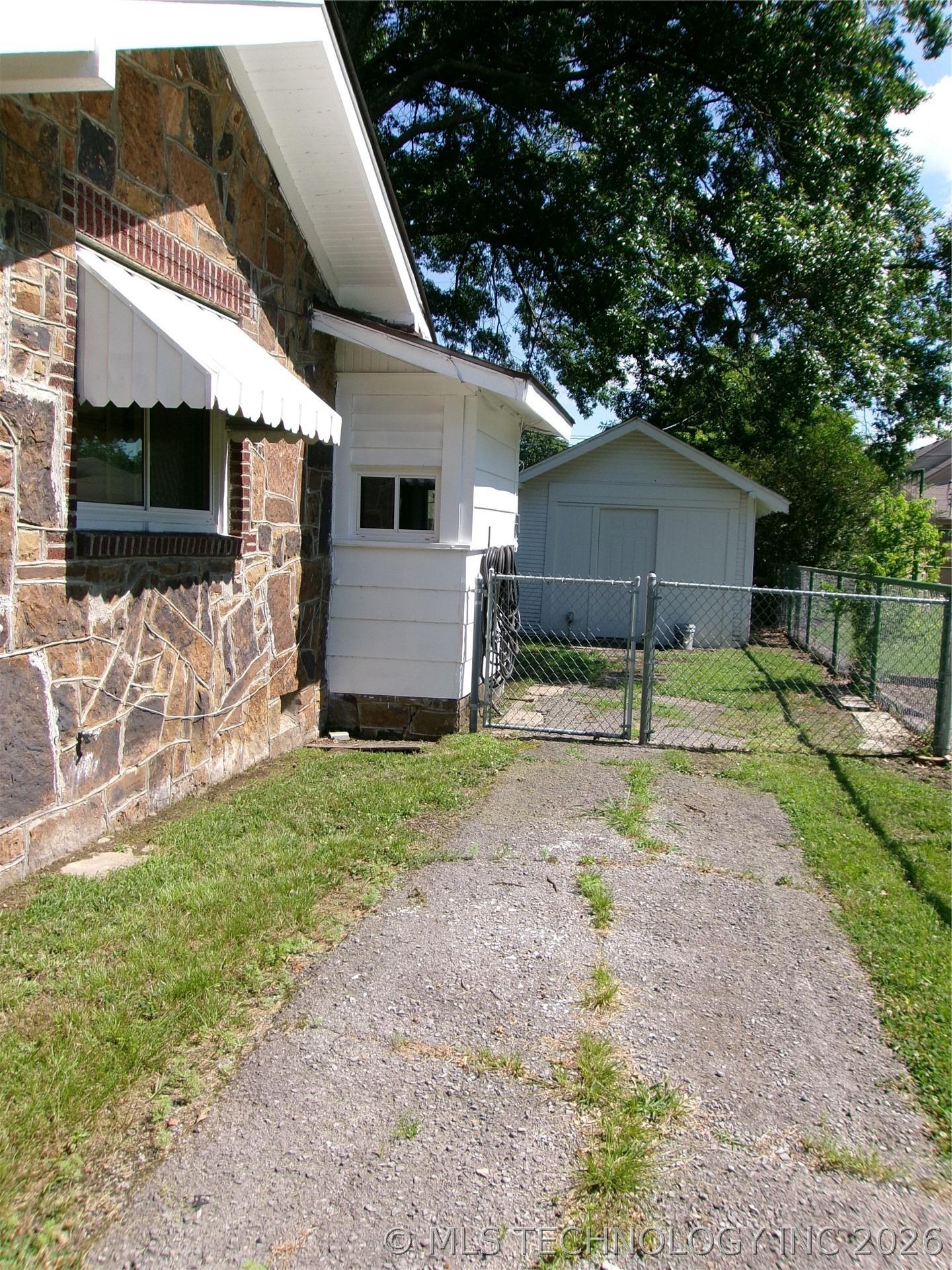 Houston St, Muskogee, OK 74403
