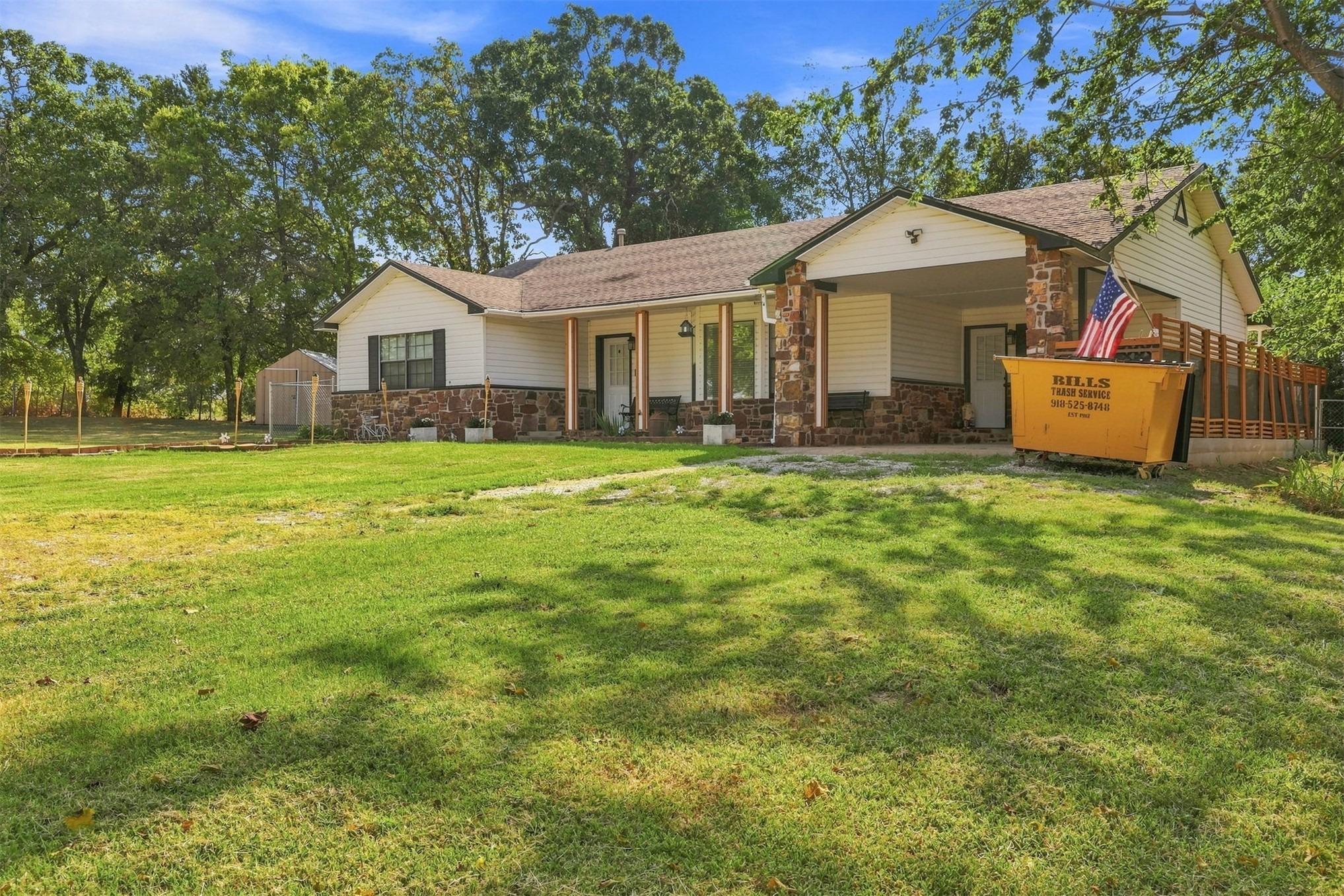 W Cookson Bend Rd, Cookson, OK 74427