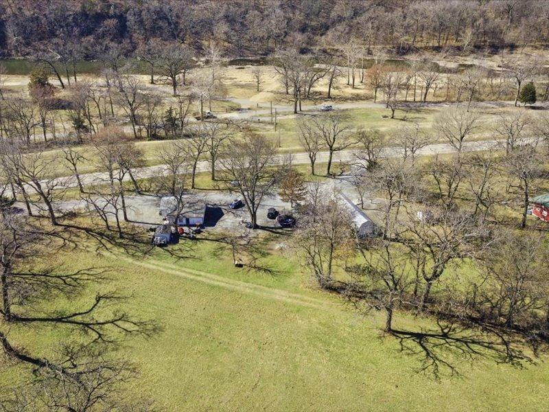 S Main St, Spavinaw, OK 74366