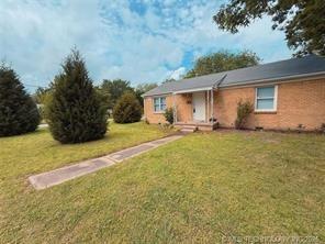 E 3rd St, Tulsa, OK 74112