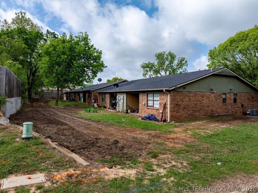 Oakdale Ln, Madill, OK 73446