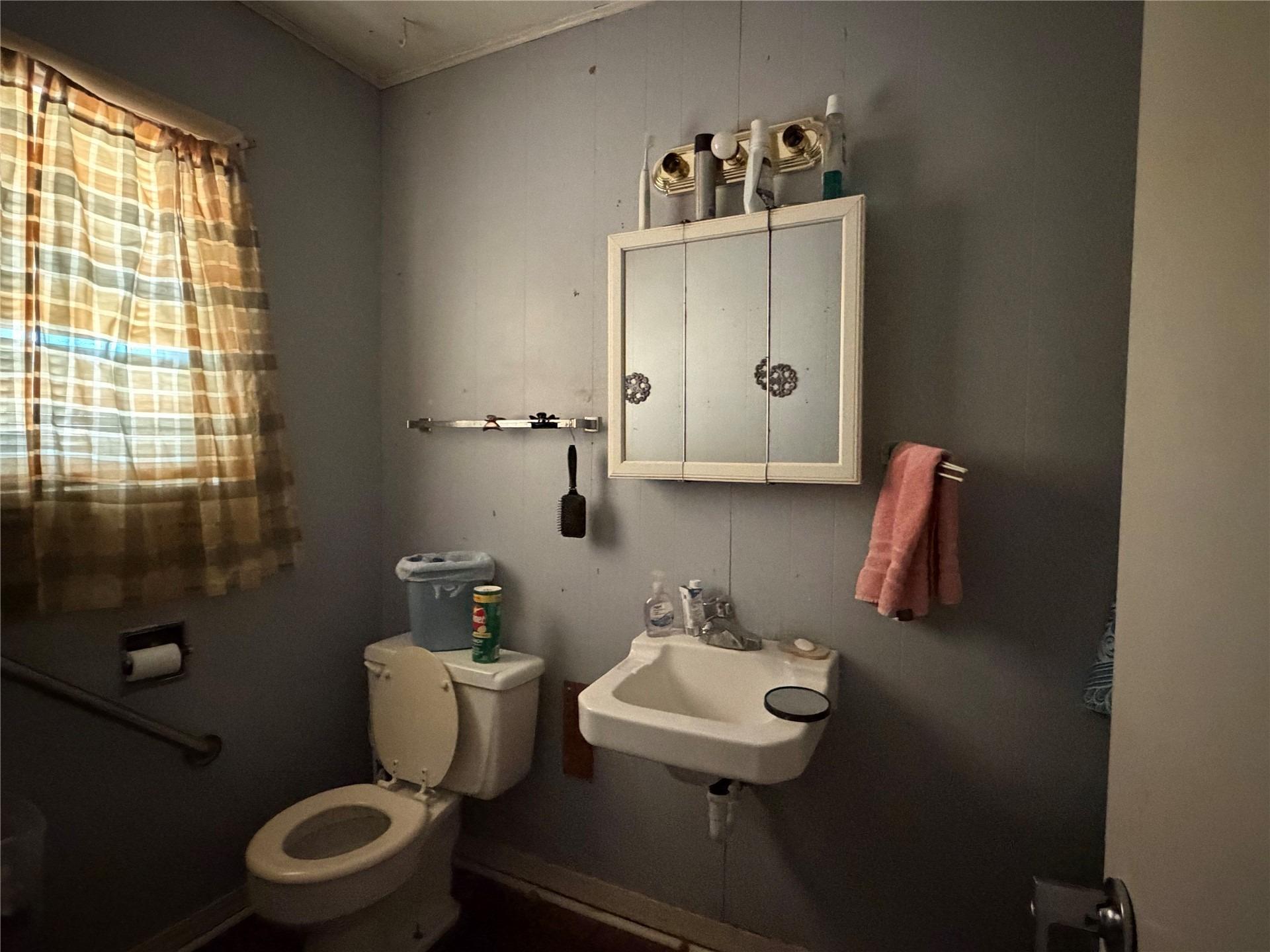 S Mcquarrie Ave, Wagoner, OK 74467