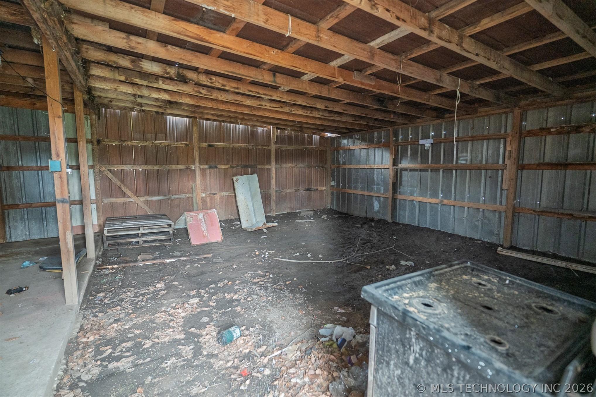 E 6th St, Hulbert, OK 74441