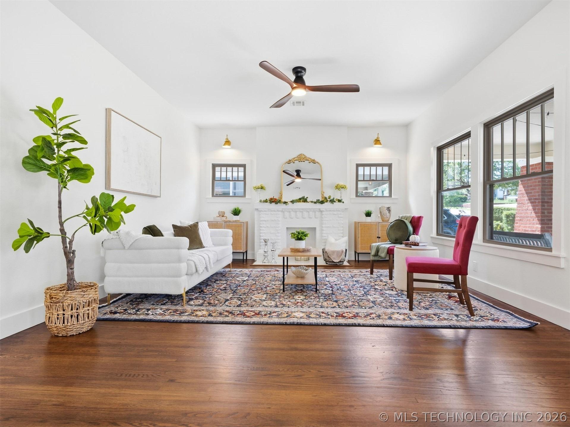 S Newport Ave, Tulsa, OK 74120