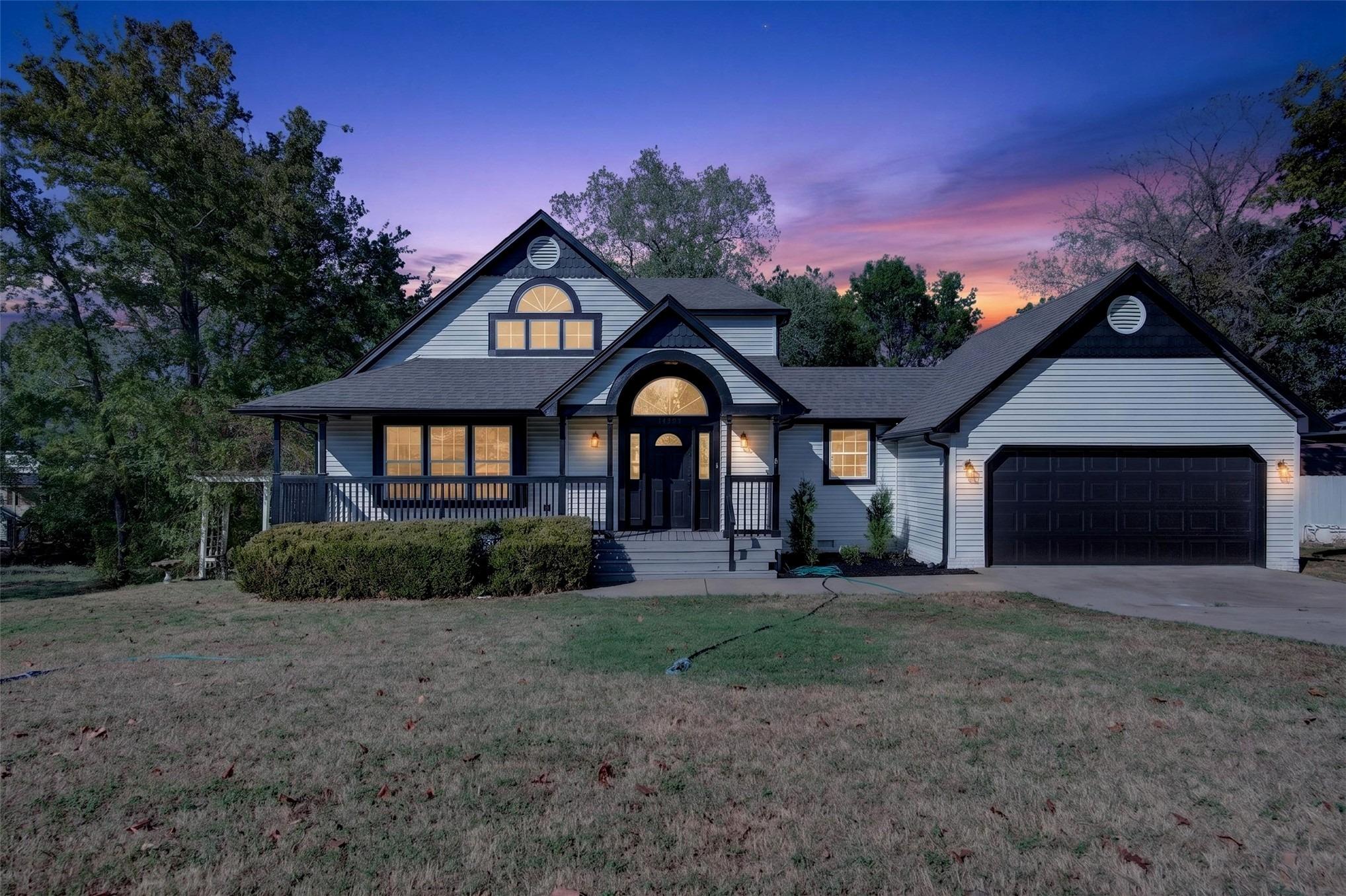 Woodbriar Ln, Catoosa, OK 74015