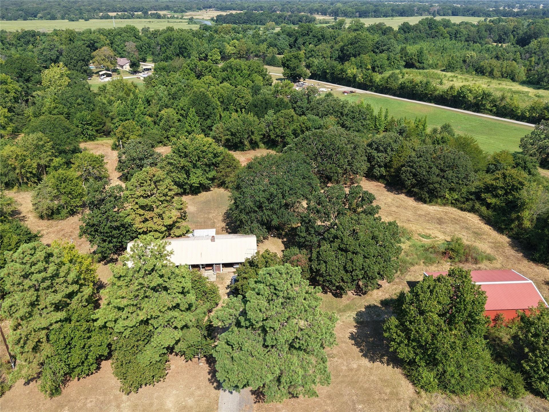 N Witte St, Poteau, OK 74953