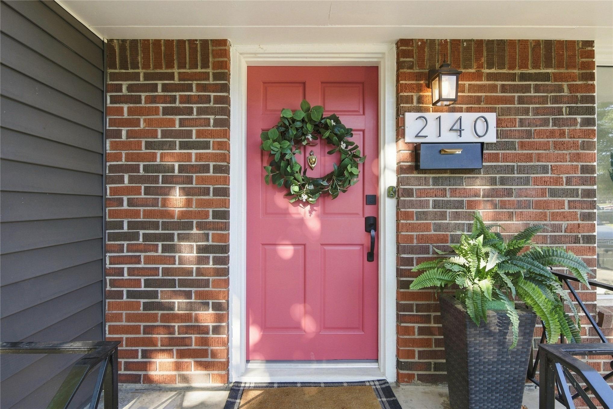 S Columbia Ave, Tulsa, OK 74114