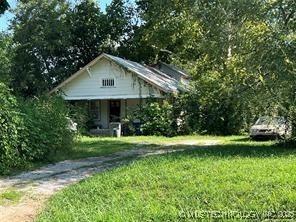 W 10th St, Tulsa, OK 74127