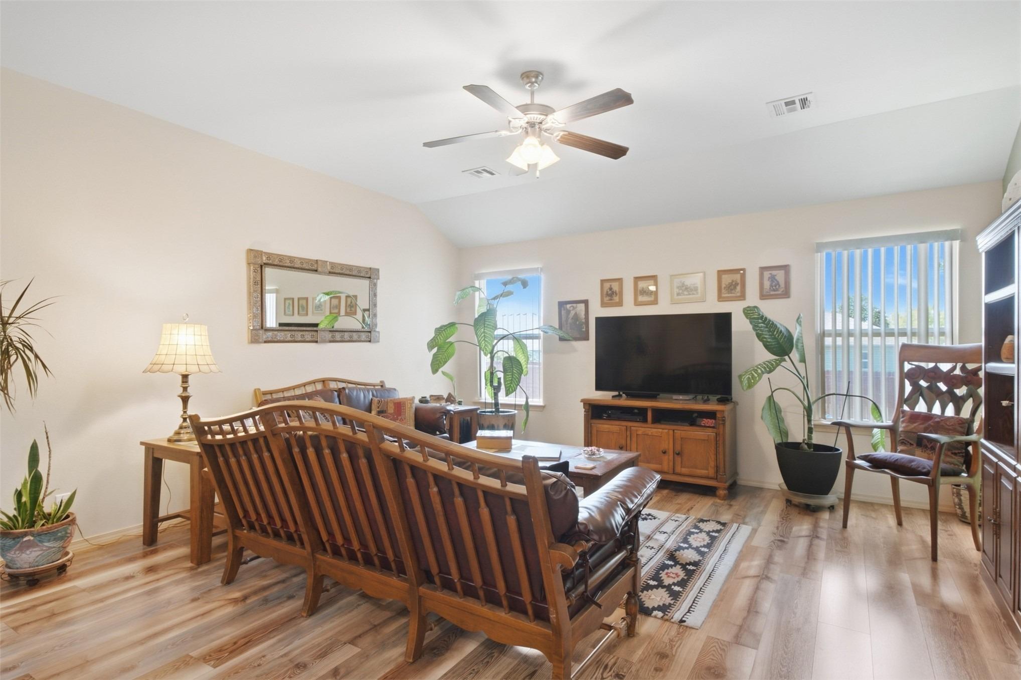 Bessie Blvd, Claremore, OK 74019