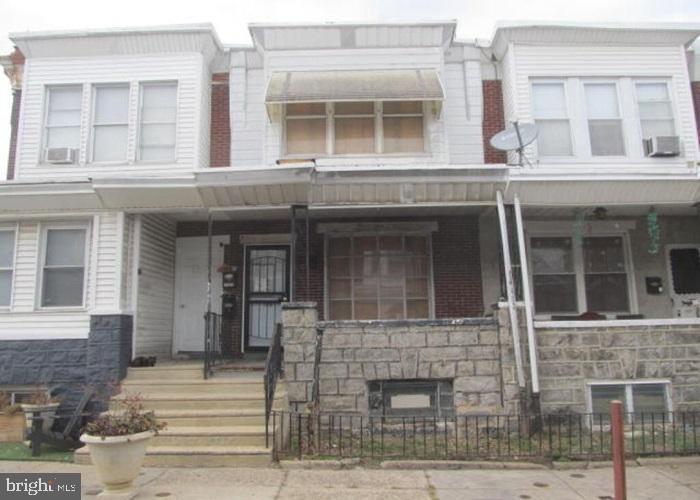 E Airdrie St, Philadelphia, PA 19124