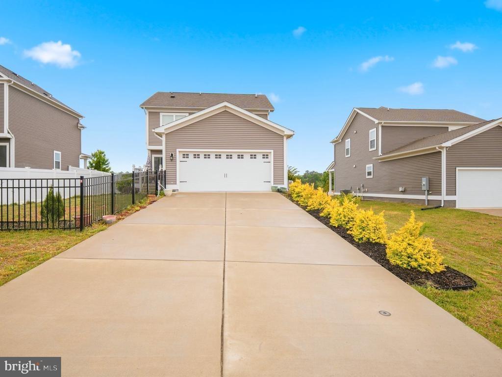 Meriwether Lewis St, Ruther Glen, VA 22546