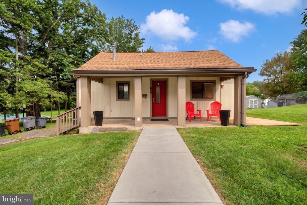 S Horners Ln, Rockville, MD 20850