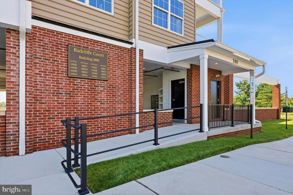 River View Ct, Bristol, PA 19007