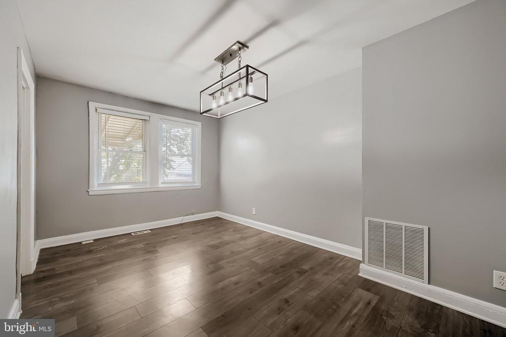 Benton Heights Ave, Baltimore, MD 21206