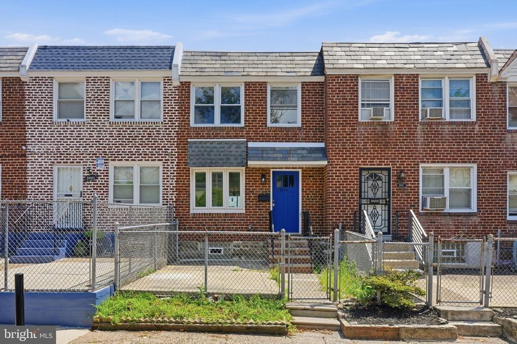 N Hutchinson St, Philadelphia, PA 19141