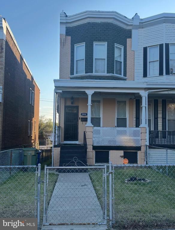 Park Heights Ave, Baltimore, MD 21215