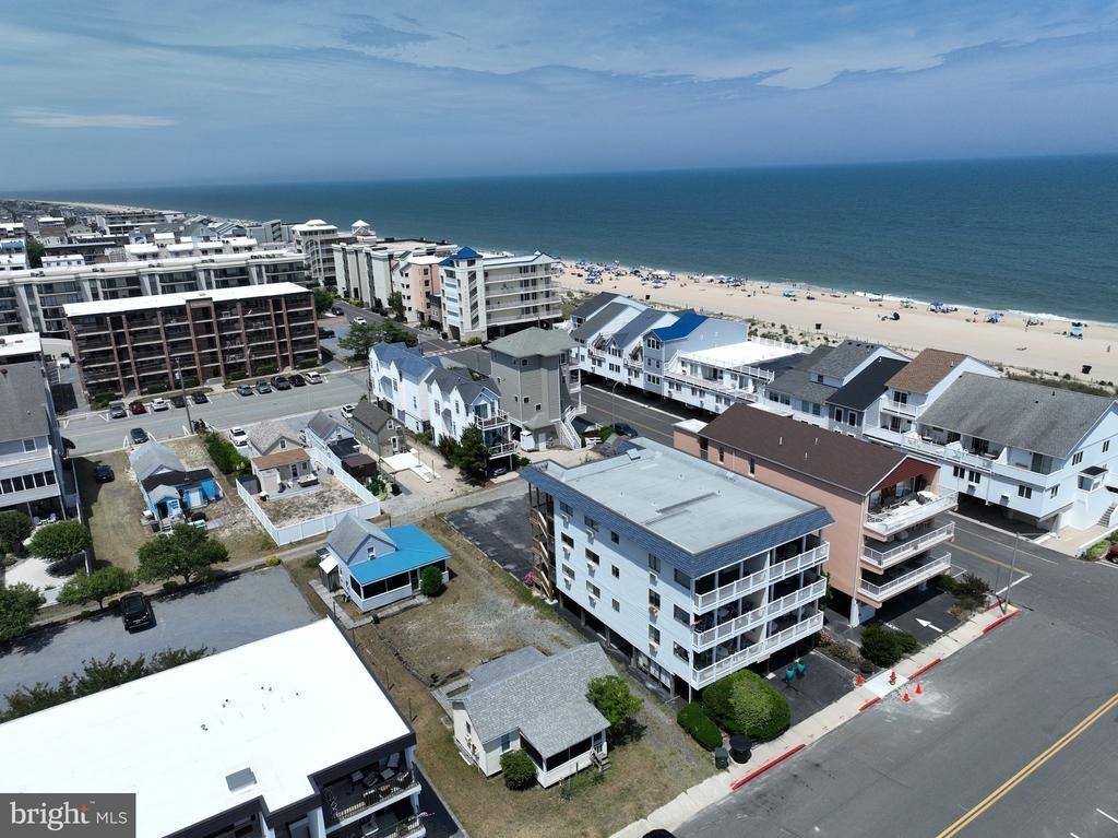 140th St, Ocean City, MD 21842