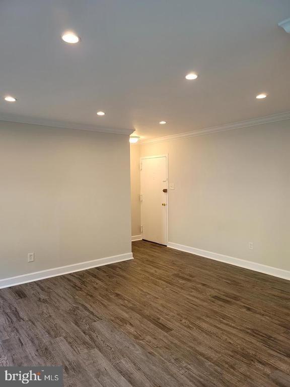 Chanute Pl, Falls Church, VA 22042