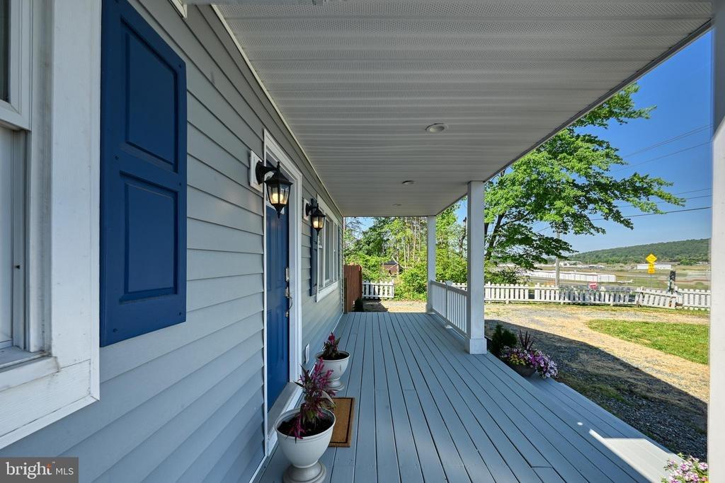 Constitution Hwy, Orange, VA 22960