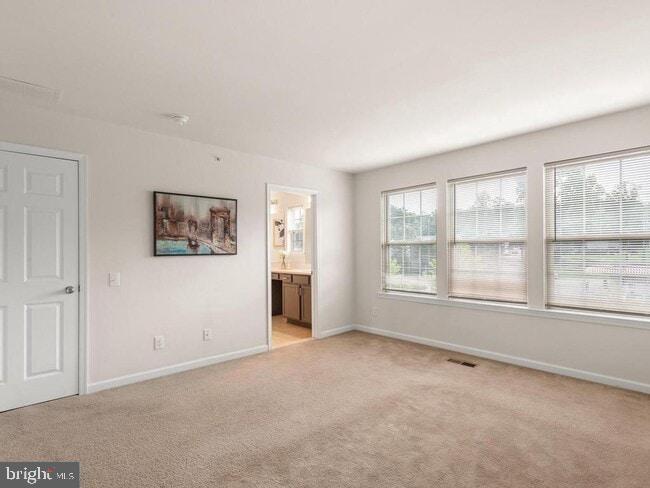 Eagle Ln, Malvern, PA 19355