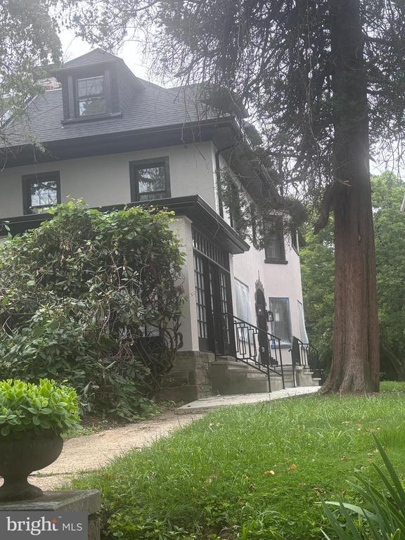 Parkside Ave N, Philadelphia, PA 19131